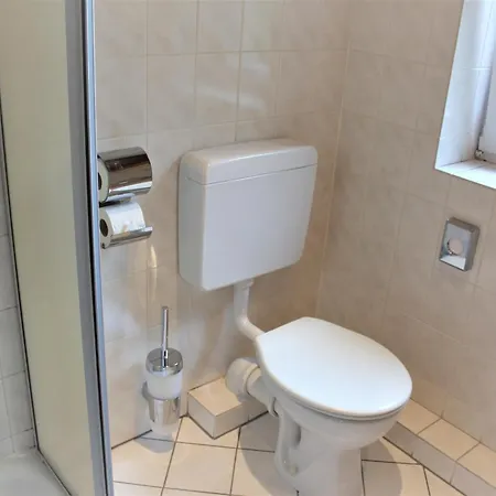 Hoyers 24h Check-in,pinneberg, Free Parking And Wifi Prisdorf